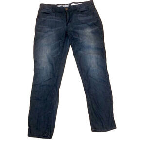 Dkny Thin Boyfriend Jeans Light Weight Flowy Denim / 28” Inseam /29” Waist